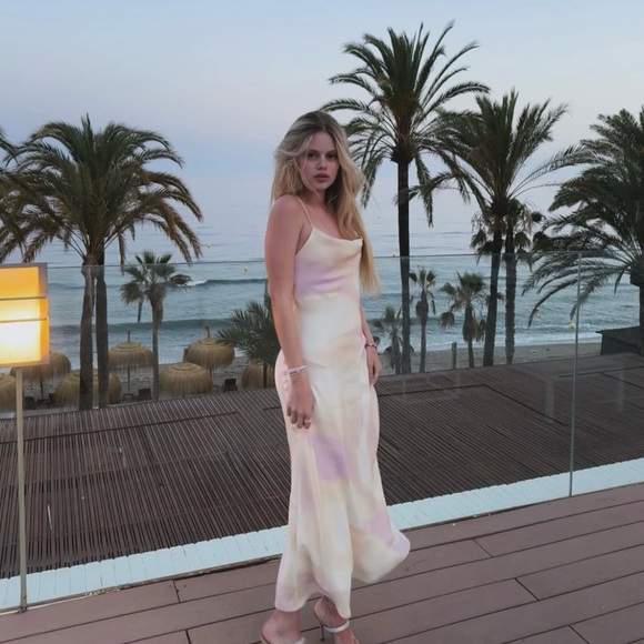 Zara maxi long satin foil effect cowl neck body on casual summer vacation dress - Picture 9 of 16